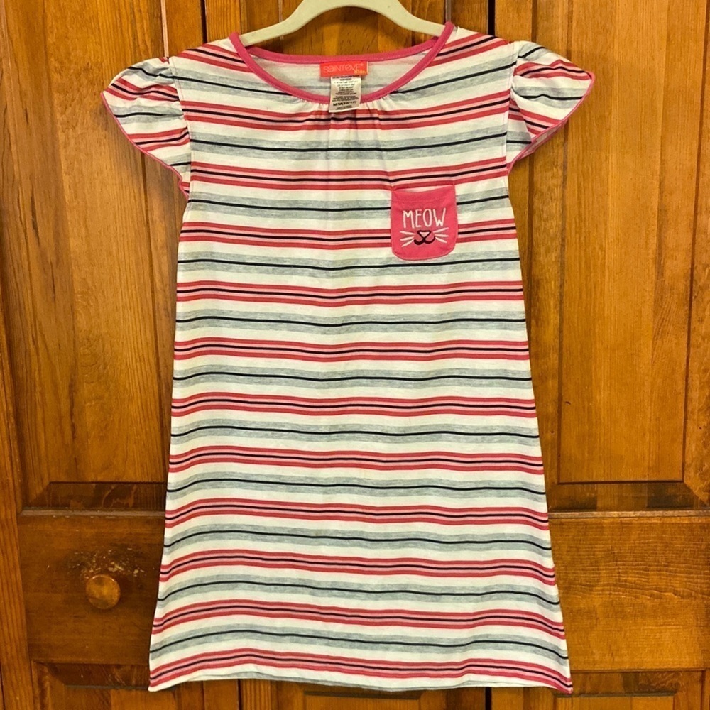 Saint Eve Kids “Meow” Graphic Nightgown in 10/12 Girls.